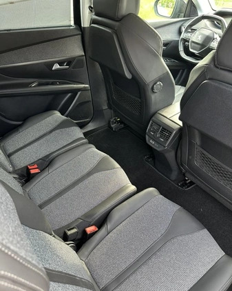 Peugeot 5008 cena 71500 przebieg: 177500, rok produkcji 2018 z Nowe Miasteczko małe 301